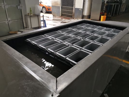 Industri 2T / 24H Brine Refrigeration Block Ice Machine Air Garam Untuk Pabrik Es / Penyimpanan Dingin / Pendinginan / Segar