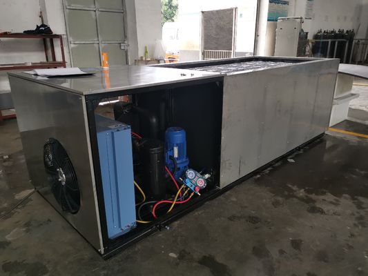 Industri 2T / 24H Brine Refrigeration Block Ice Machine Air Garam Untuk Pabrik Es / Penyimpanan Dingin / Pendinginan / Segar