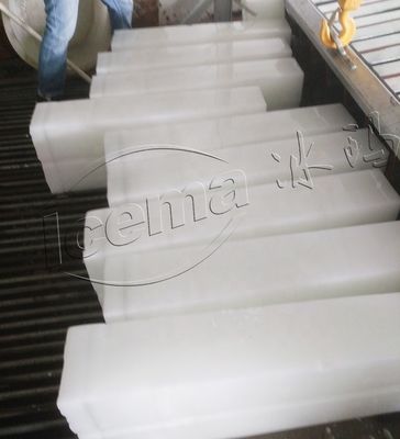 500 kg/hari-50 ton/hari Mesin Es Blok Saline Otomatis Dengan Kondensasi Dingin Udara