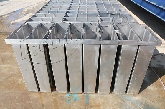 Toko Makanan Kontainer Industri Blok Pembuat Es Es Berat 25kg 50kg 100kg Konsumsi