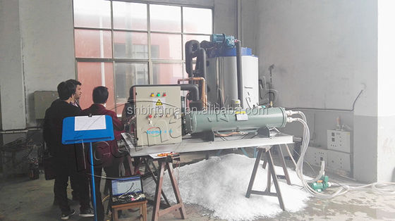 Mesin pembuatan es serpihan untuk produktivitas tinggi dalam operasi perikanan industri